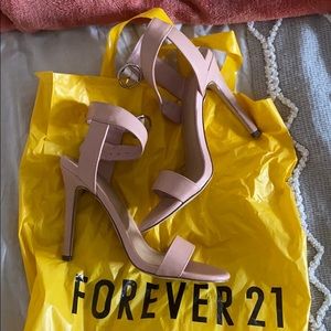 ONLY WORN ONCE forever 21 pink heels sandal 6.5